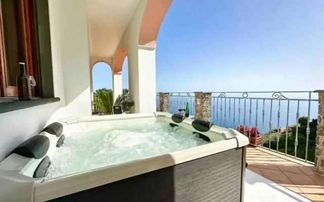Villa Del Moro