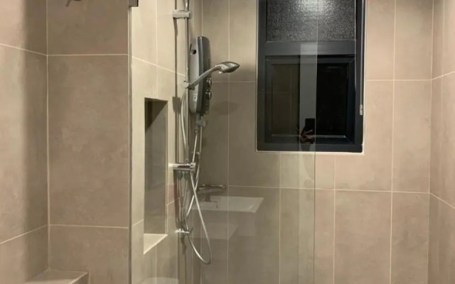 Sofia Seaview Suite Timurbay Kuantan