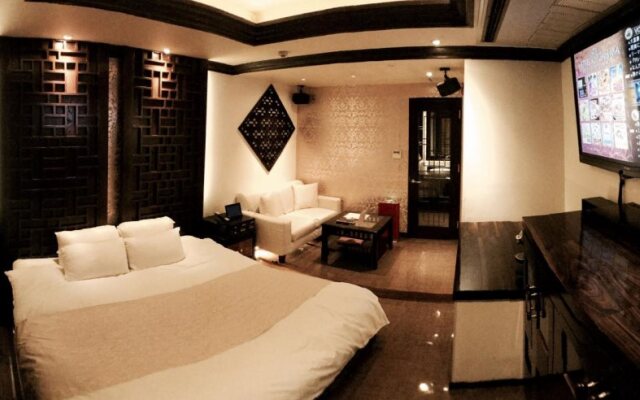 Hotel Cahaya