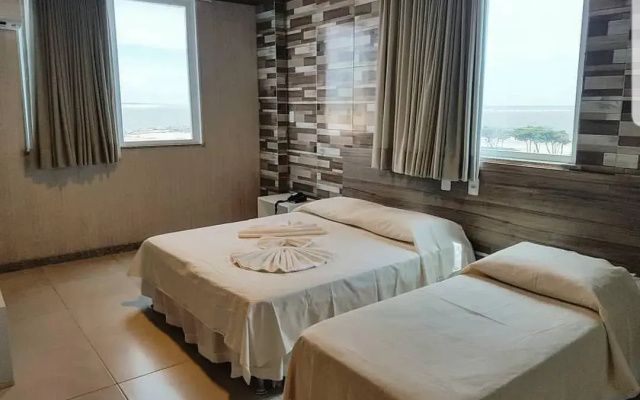 Farol Plaza Hotel