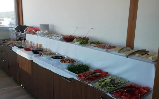 Dort Mevsim Suit Otel