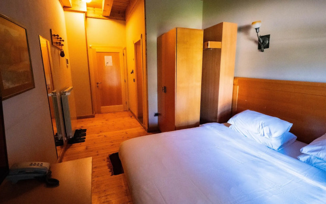 Natyral Razma Resort