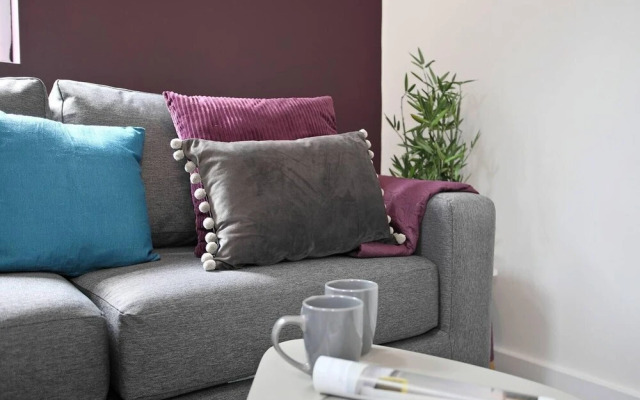 Stunning 4-bed House in Manchester