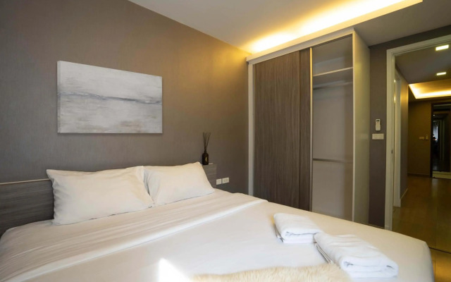 Dazzle Residence