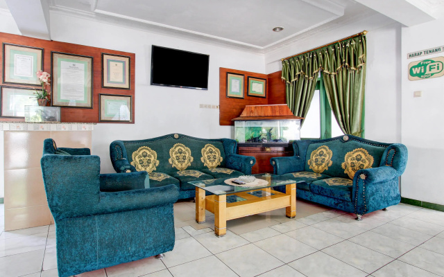 Hotel O Gurita – Guest Rooms – Surakarta