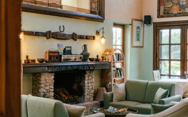 The Olive Tree Studios - Adults Only