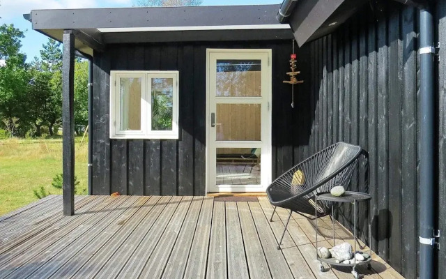 6 Person Holiday Home in Hals