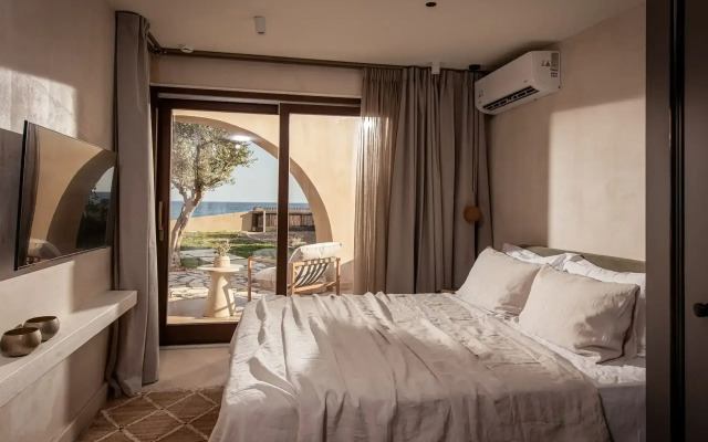 The Echo Of The Sea - Beachfront Luxury Villa