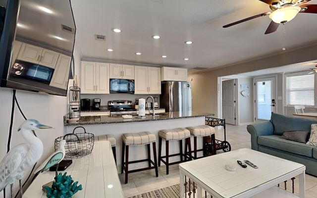 Sangria Dreams by SVR