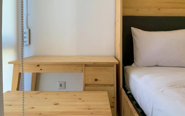 Minimalist Studio Room At Tokyo Riverside Pik 2 Apartment – Guest Rooms – Jakarta