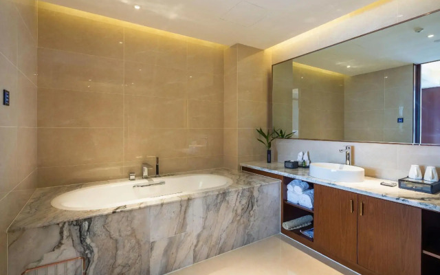 Changsha Hualiang Huatian Holiday Hotel