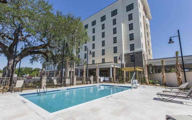 Hampton Inn & Suites Charleston Airport