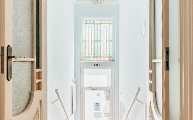 SwissPorto Guest House