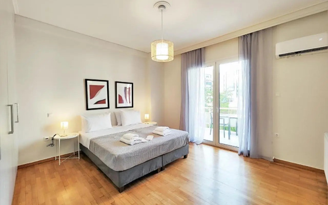 Etolou B5 - by Verde Apartments
