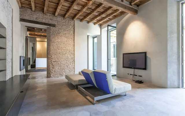 Rental in Rome Loophouse