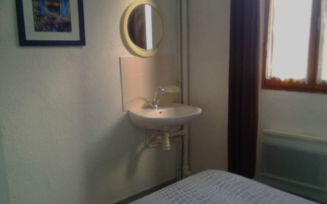 Gîte Saint Pierre Hotel