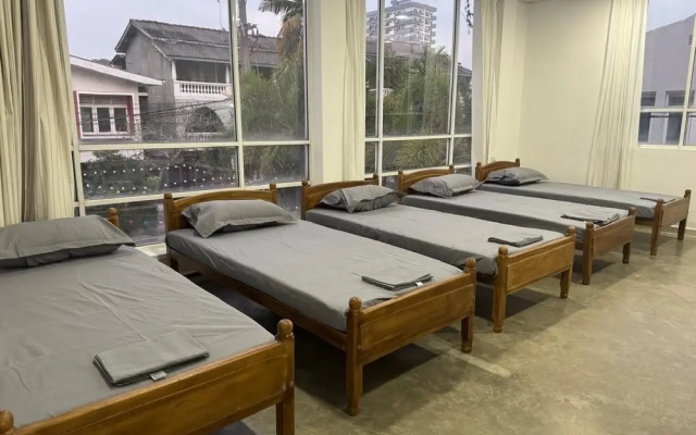 Colombo Mount Hostel