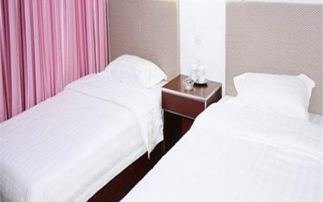 Yuequan Inn – Guest Rooms – Jiuquan