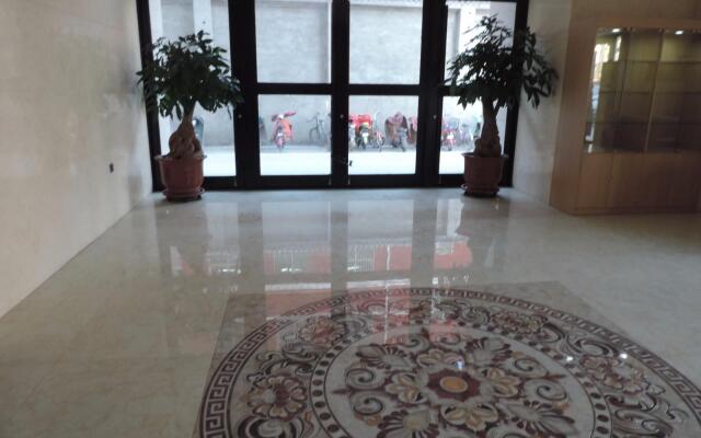 IU Hotels·Dingzhou North Ring Road Shengdong Plaza