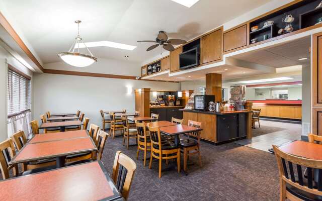 Days Inn by Wyndham Harrisburg North