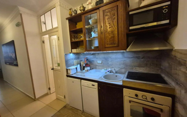 Authentic Belgrade Centre Hostel - Renovated Dec 2022