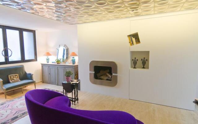 Studios Paris Bed & Breakfast - Le Jardin de Montmartre