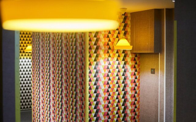 Click Hotel - Ximending Branch