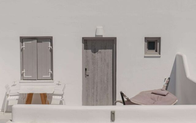 Akkadian Mykonos Resort