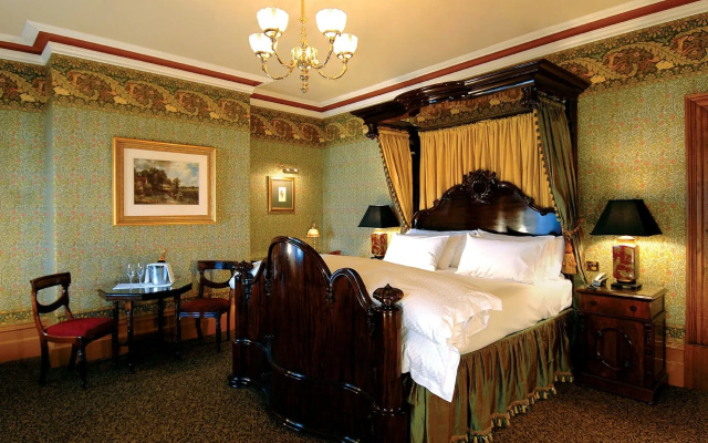 Craig's Royal Hotel