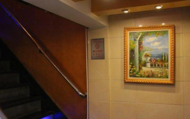 Xingshu 99 Chain Inn (Changhai Hospital Zhengtong Road)