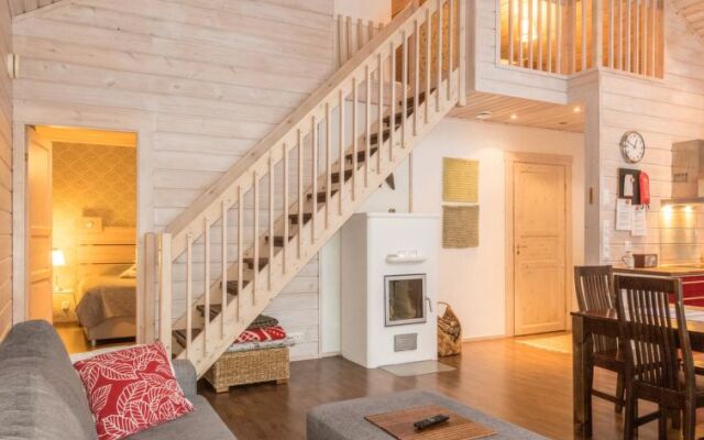 Holiday Home Luoston karpalo