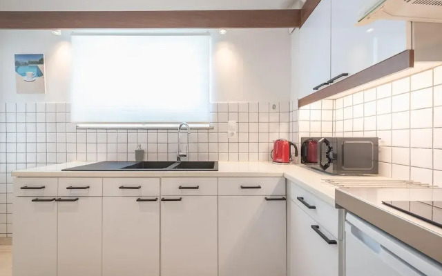 Philippos Acropolis Home by Cloudkeys