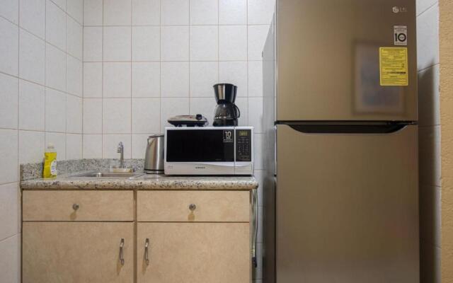 Bay Harbor Luxury 1 Bedroom Apartments
