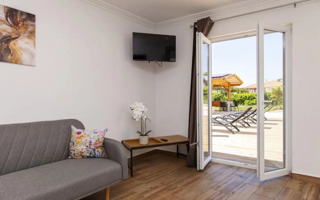 S 03 - 1 Bed Flat in Quinta S o Silvestre