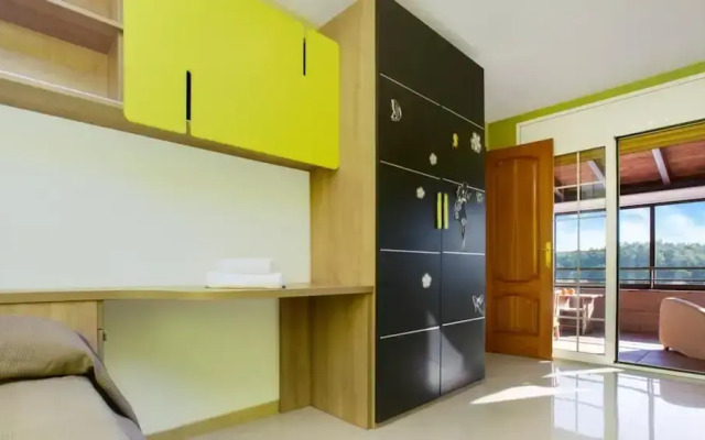 Sotet in Vidreres With 4 Bedrooms and 2 Bathrooms