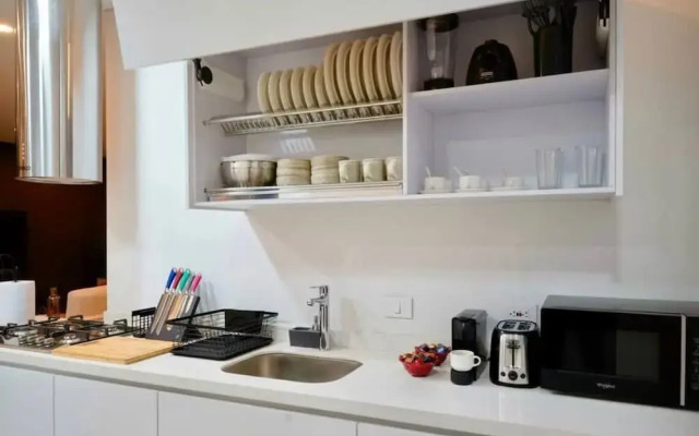 Unique 3 BR Apartment in Usaqu n