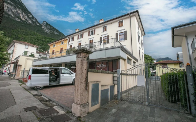 Boutique Terrace Apartment In The Center