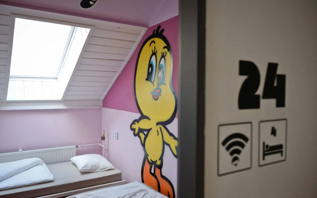 LOL Boutique Hostel City Center