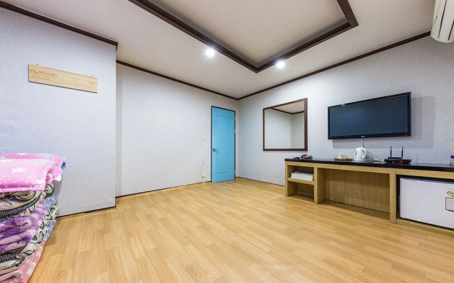 Boryeong (Daecheon) Haenal Pension