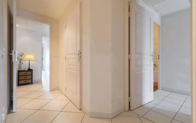 Spacious 3BR central - 6 pax - 2 mn from Croisette