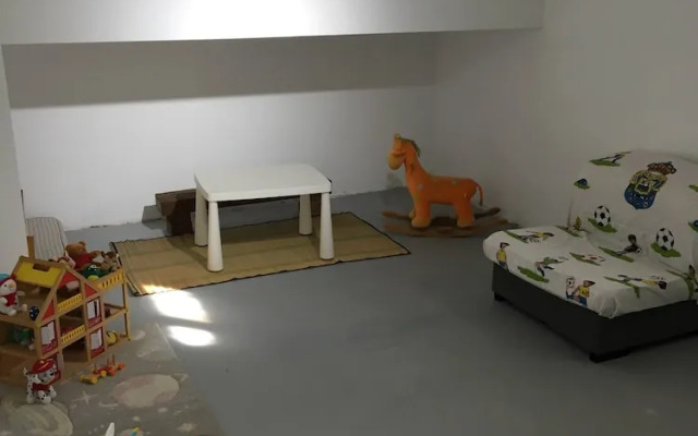 Villa Garden, Pool & sea