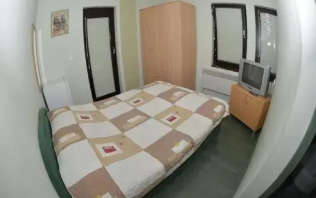 Apartments Ristak