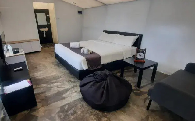 Leuweung Geledegan Ecolodge
