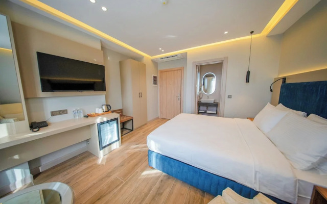 The Palm Bosphorus Hotel