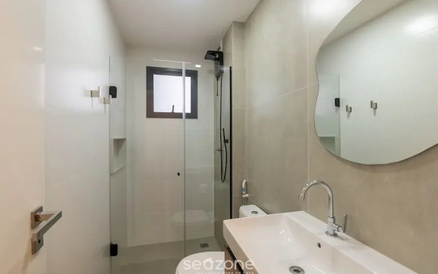 Building With New Apartments 300m From the Beach - EEP