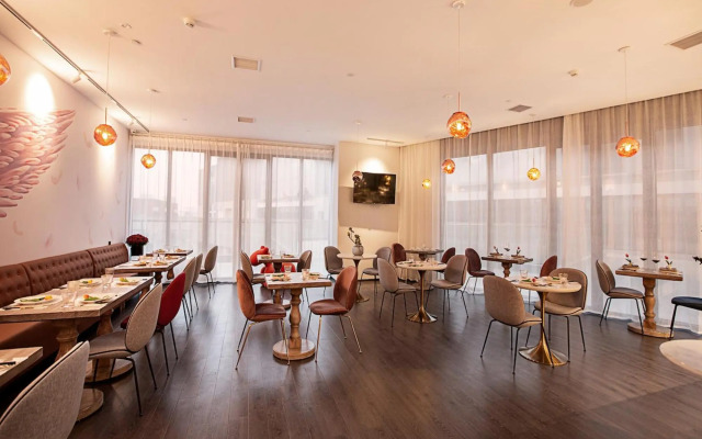 Hanting Hotel (Xingyang Government Store)