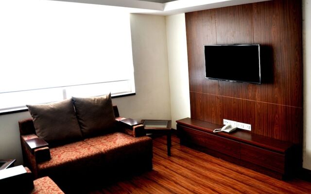 Rosewood Apartment Hotel
