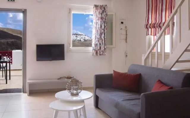 Aelia Apartments & Suites