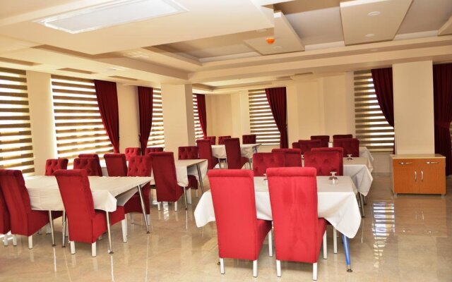 Akitu Hotel