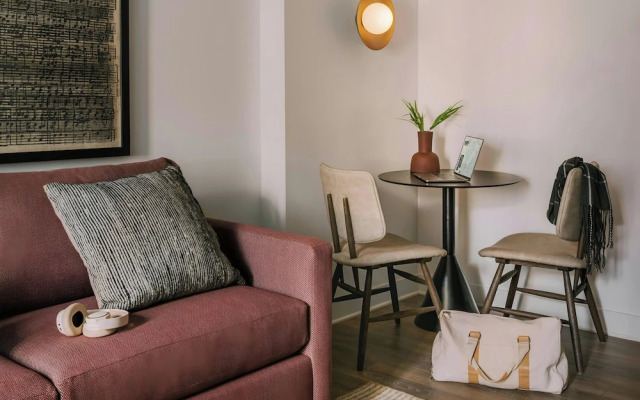 Sonder by Marriott Bonvoy Arlo Apartments Downtown